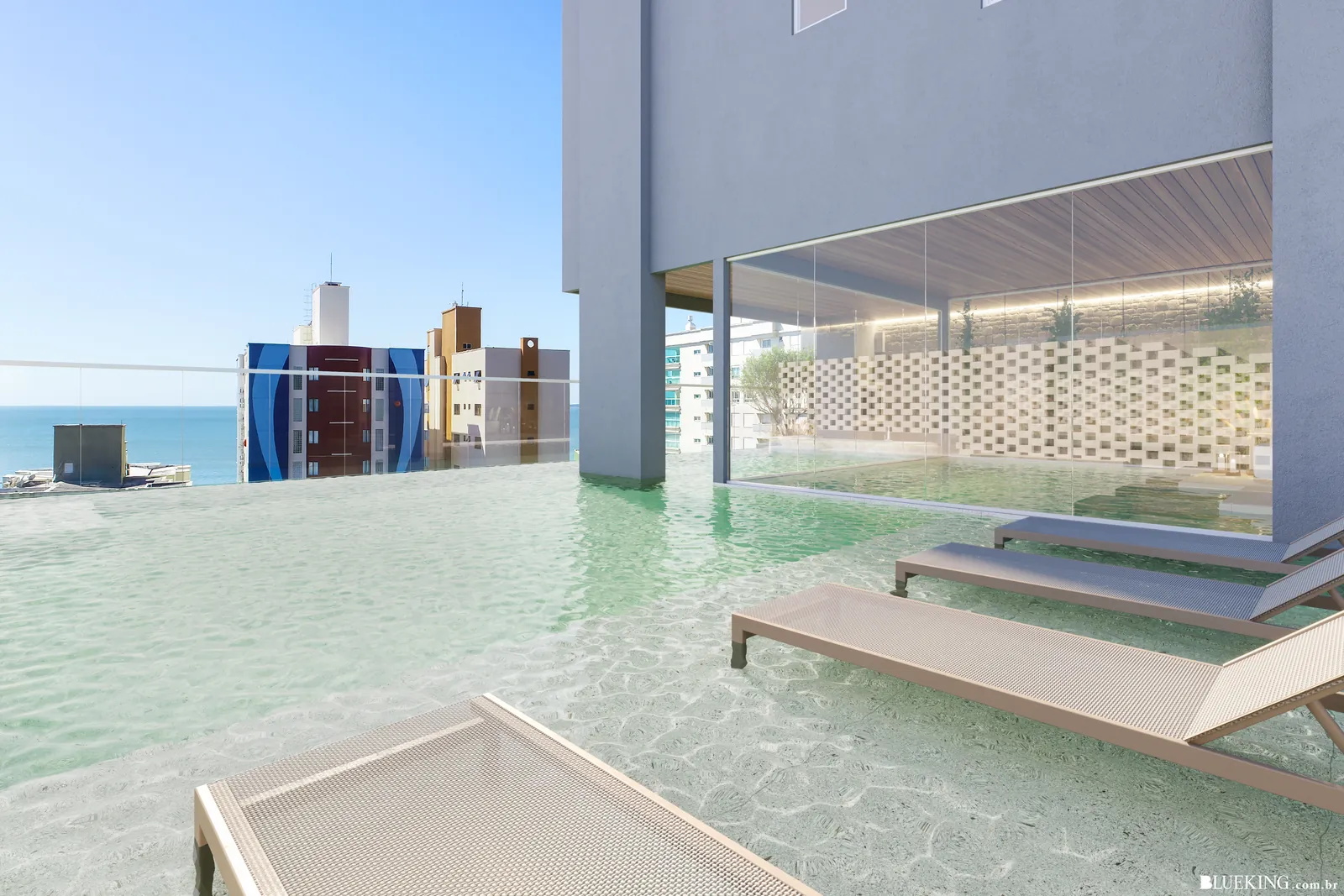 Sea-view infinity pool at Zadar